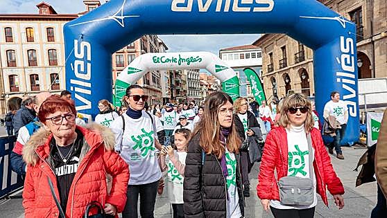 La marcha por la igualdad en Avilés, en imágenes