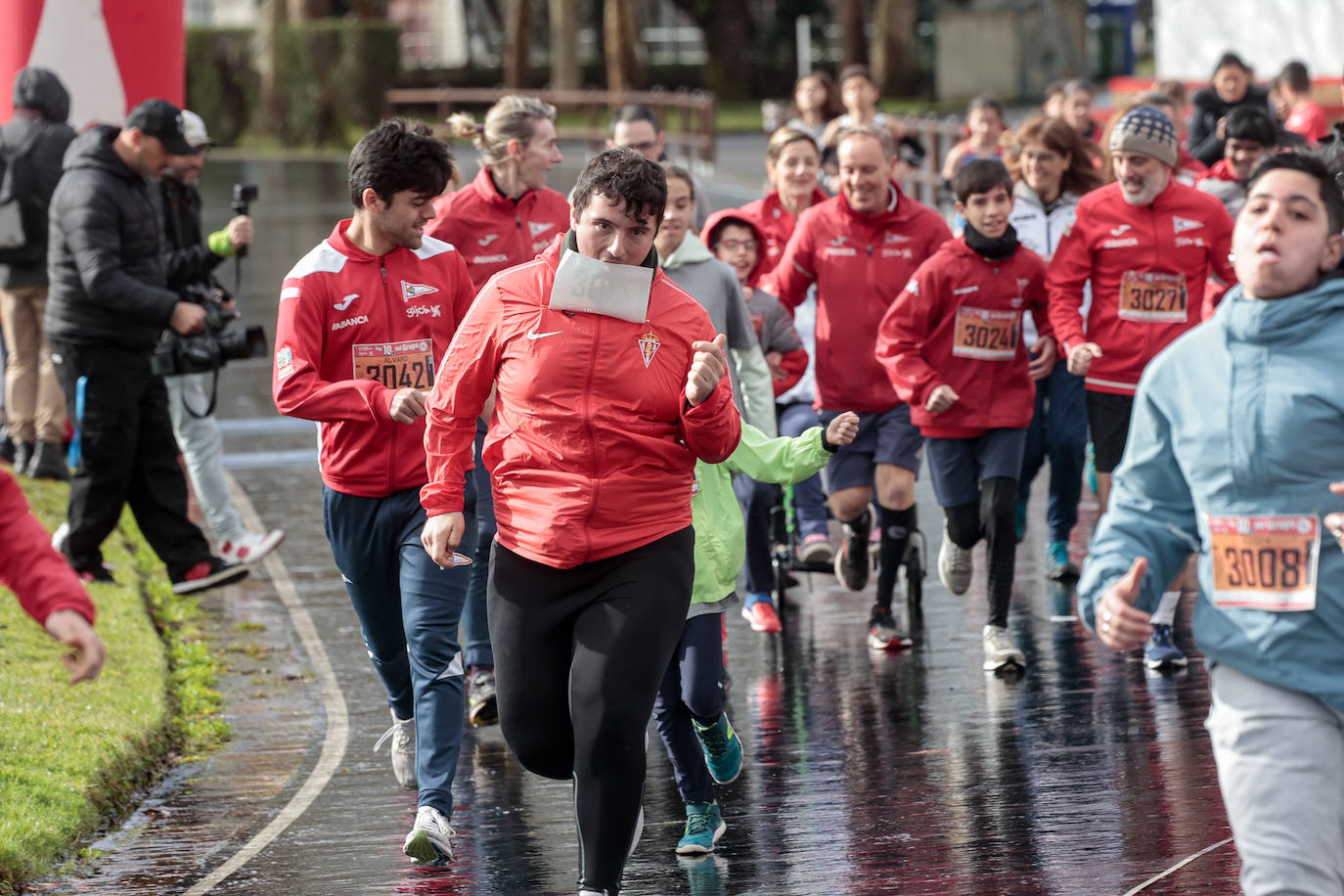 ¿Estuviste en la carrera 10K del Grupo en Gijón? ¡Búscate!