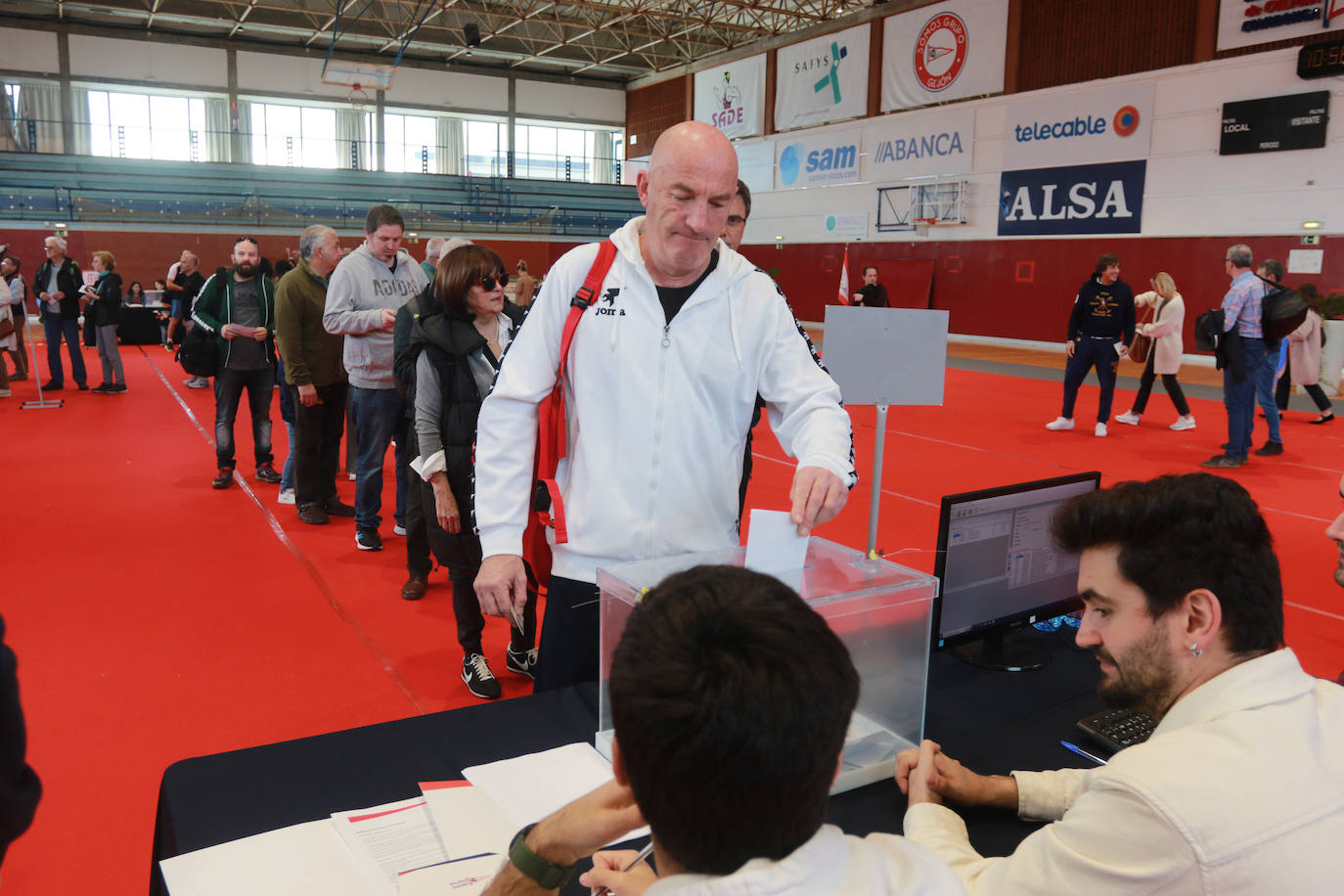 Notable participación en las elecciones del Grupo Covadonga