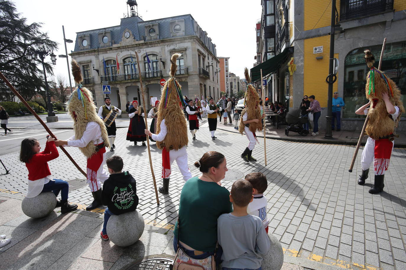 Pola de Siero disfruta con los mazcaritos de Valdesoto