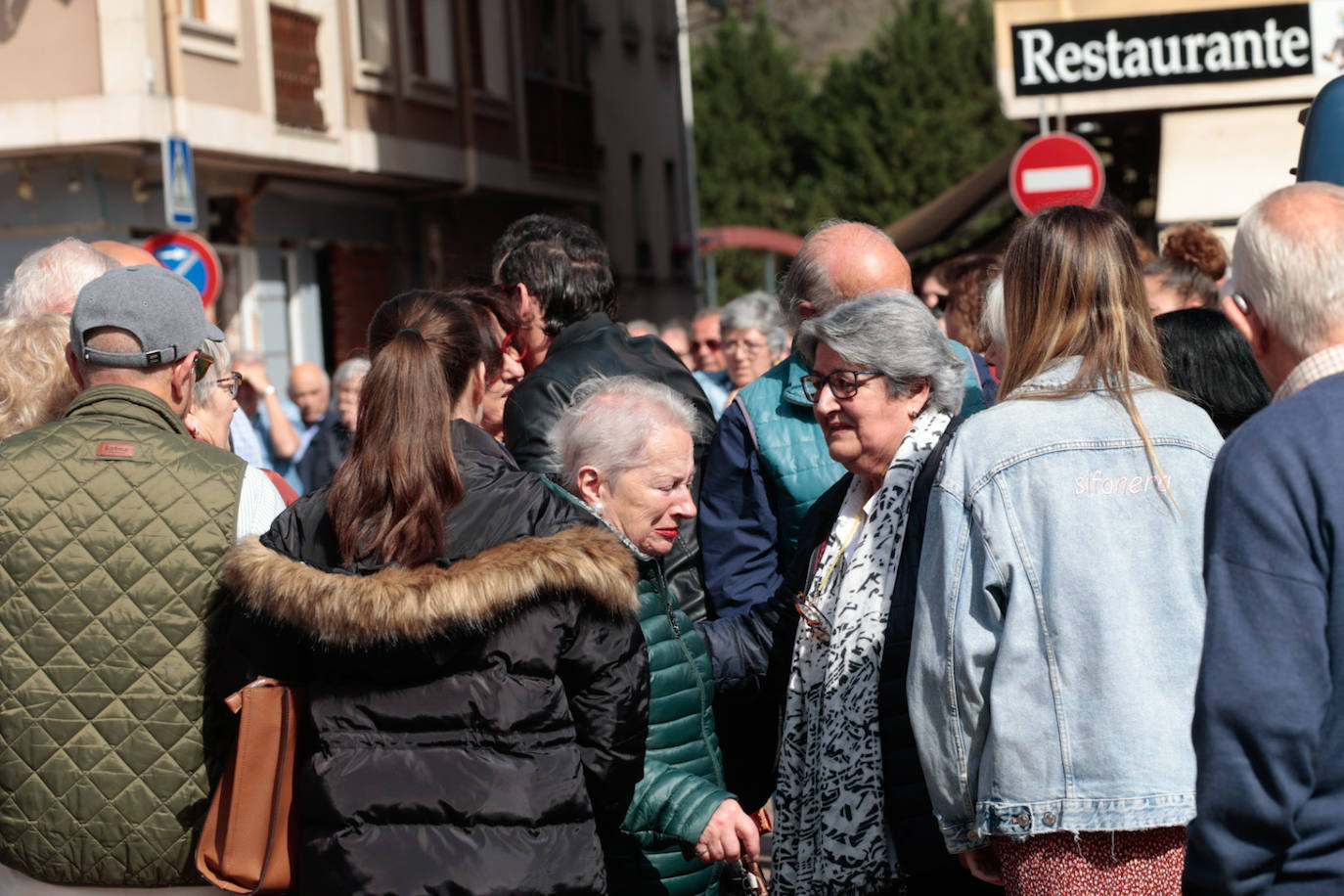 Emotivo adiós a Celsín el de La Sifonería, «referente a todos los niveles de Cangas de Onís»