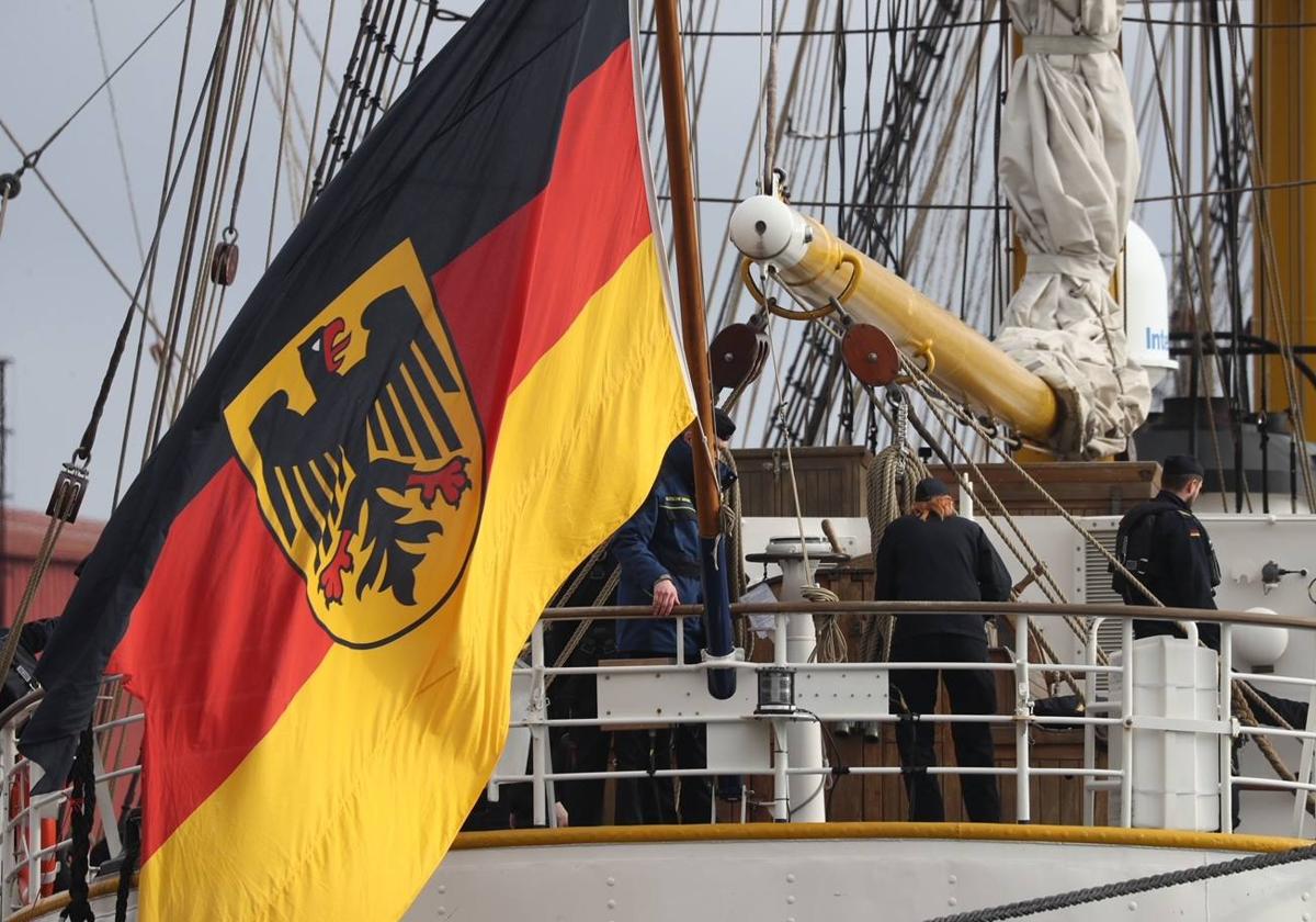 El buque escuela alemán &#039;Gorch Fock&#039; llega a Gijón