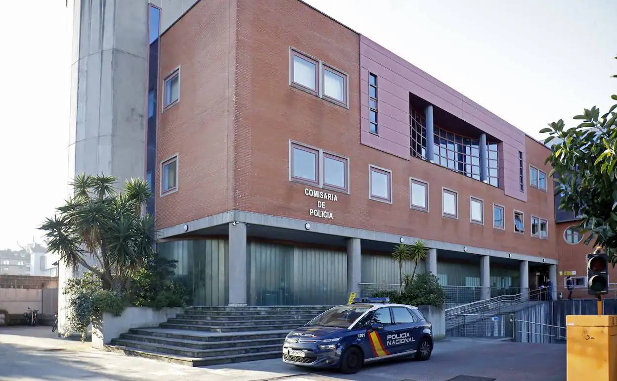 Comisaría de la Policía Nacional de Gijón.