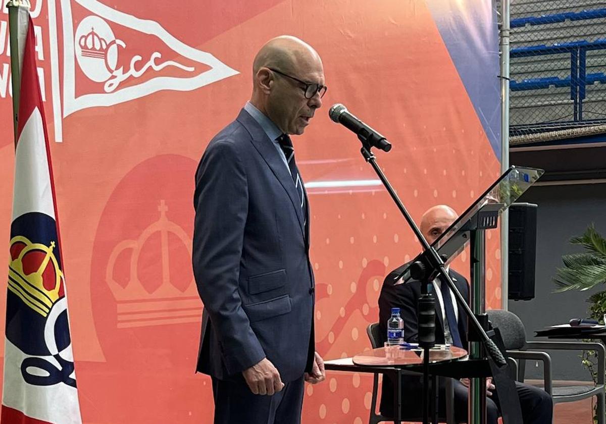 Joaquín Miranda ha tomado posesión esta mañana del cargo de presidente del Grupo de Cultura Covadonga.