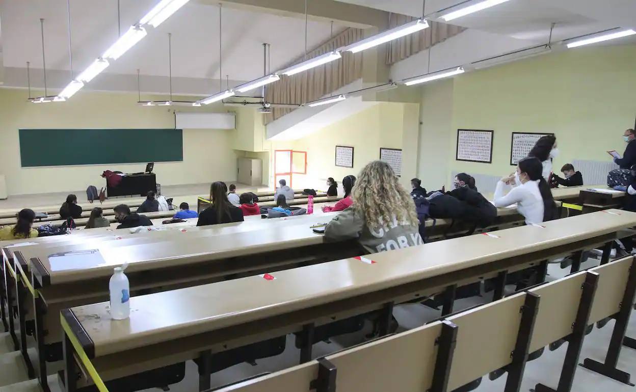 Las nuevas becas municipales para universitarios se podrán solicitar desde el 2 de abril