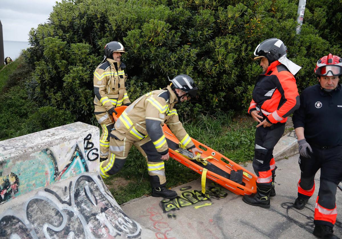 Una falsa alarma en el Cerro de Santa Catalina provoca un amplio operativo de emergencias