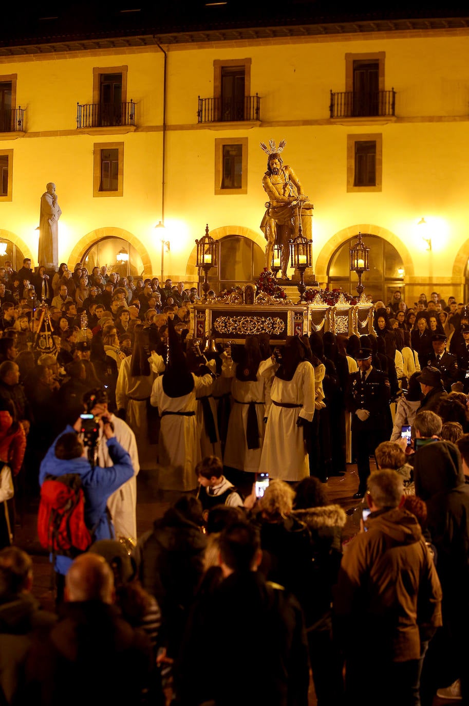 Procesión del Silencio de Oviedo