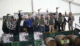 Inauguración de la XIV Primer Sidre l'Añu en su nueva ubicación de L'Atalaya de Cimavilla.