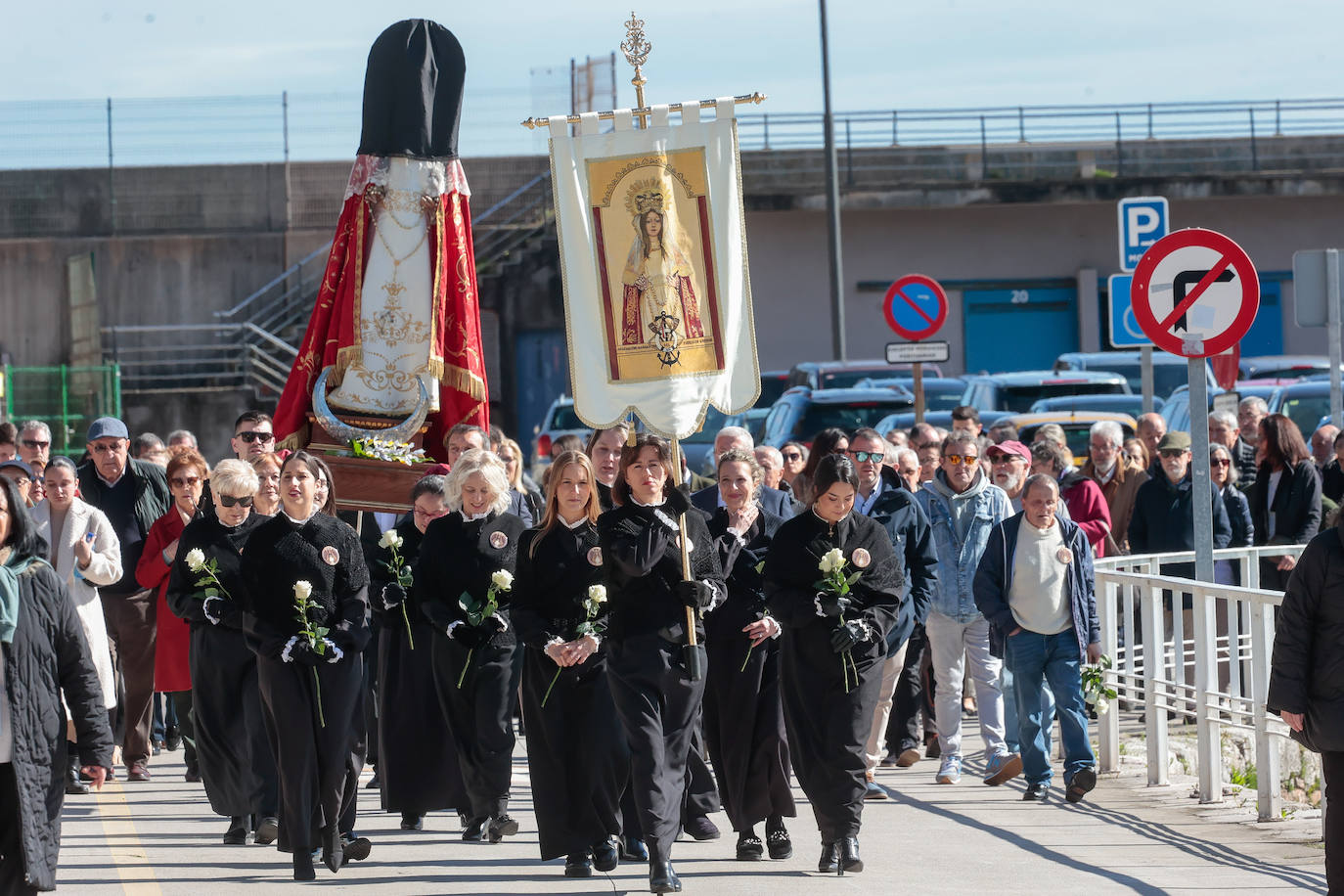 El Reencuentro cierra la Semana Santa en Candás