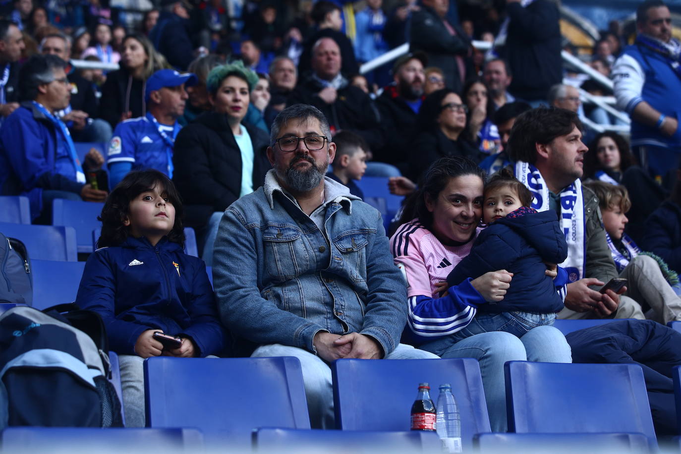 ¿Estuviste en el Real Oviedo - Villarreal B? ¡Búscate en las fotos!