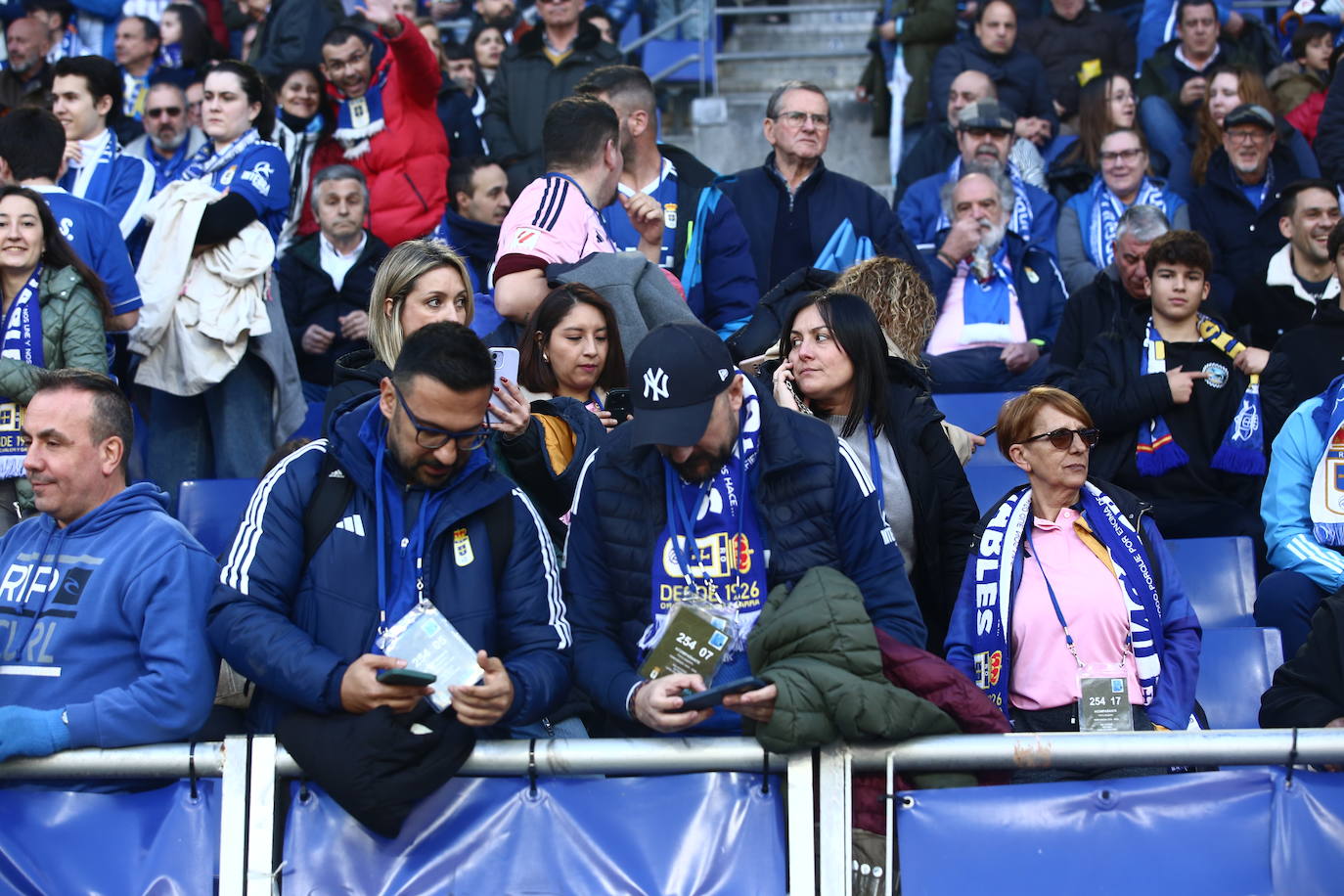 ¿Estuviste en el Real Oviedo - Villarreal B? ¡Búscate en las fotos!