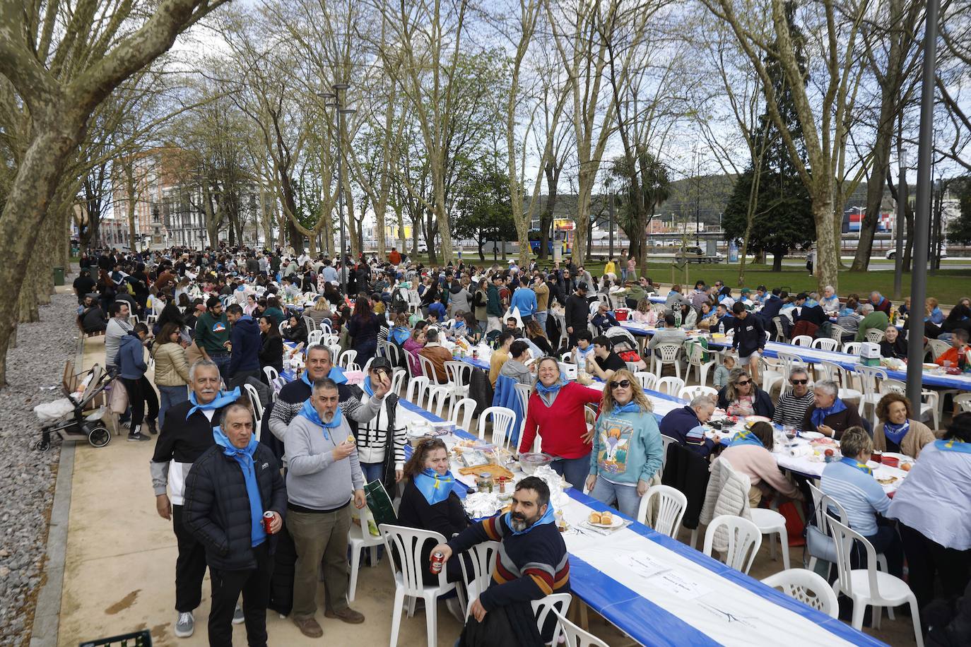 El parque de El Muelle se lleno de gente