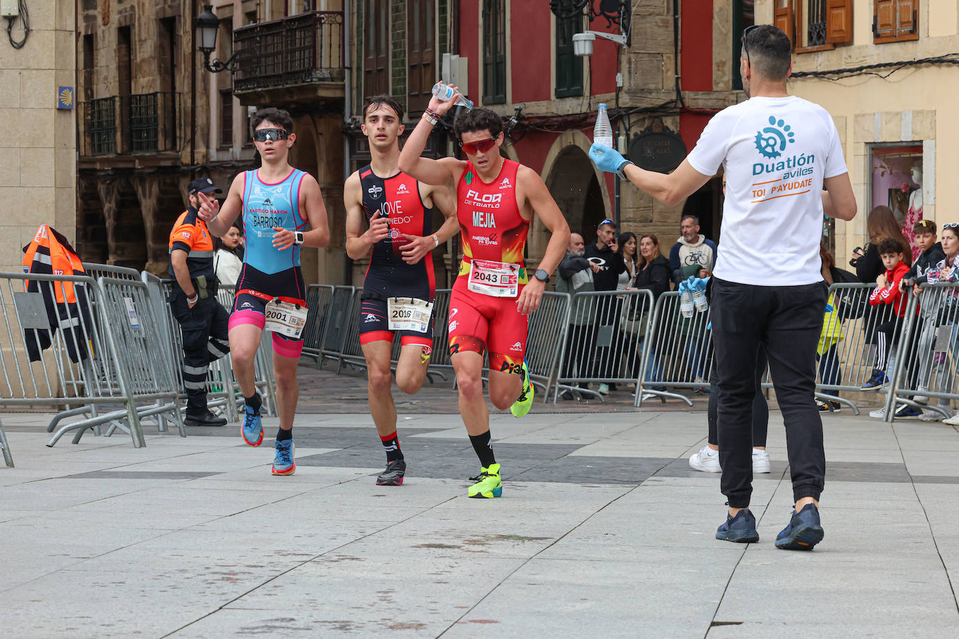 Las imágenes que deja la primera jornada del Duatlón en Avilés