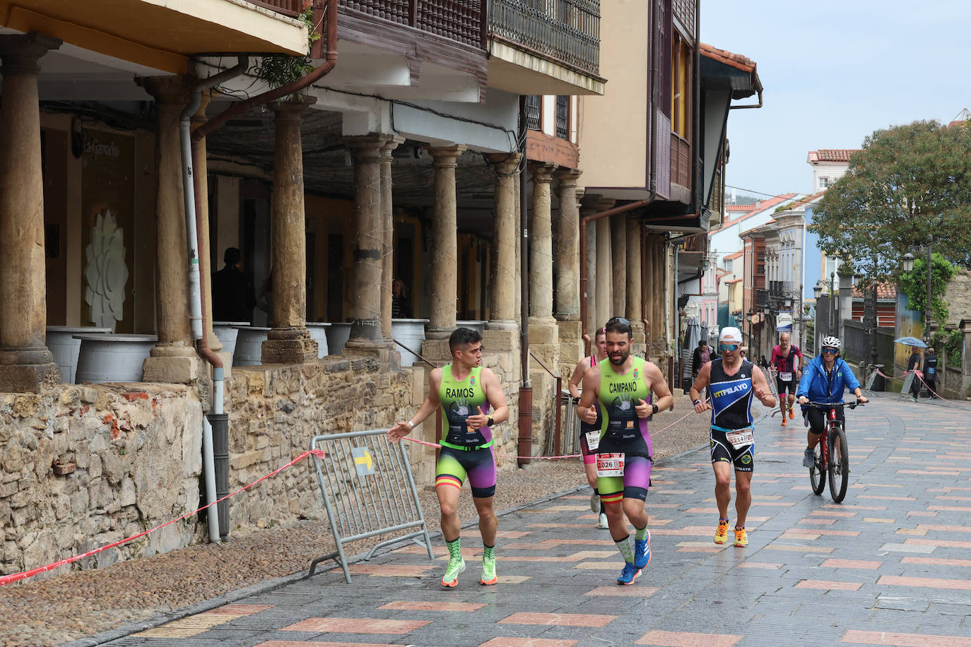 Las imágenes que deja la primera jornada del Duatlón en Avilés