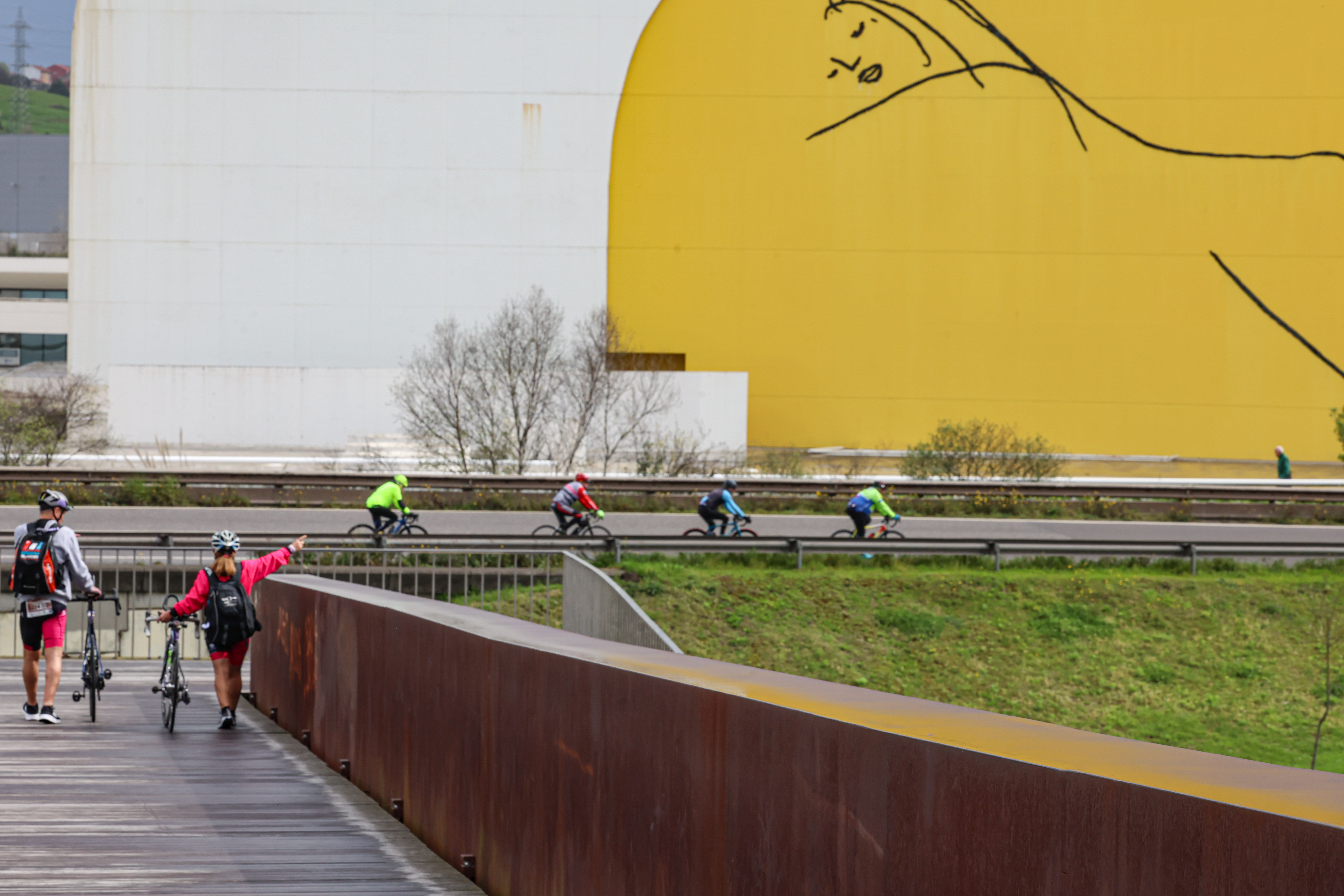 Las imágenes que deja la primera jornada del Duatlón en Avilés