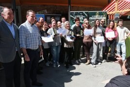 El consejero de Medio Rural, Marcelino Marcos, (segundo por la izquierda), en la entrega de premios del concurso de fabes.