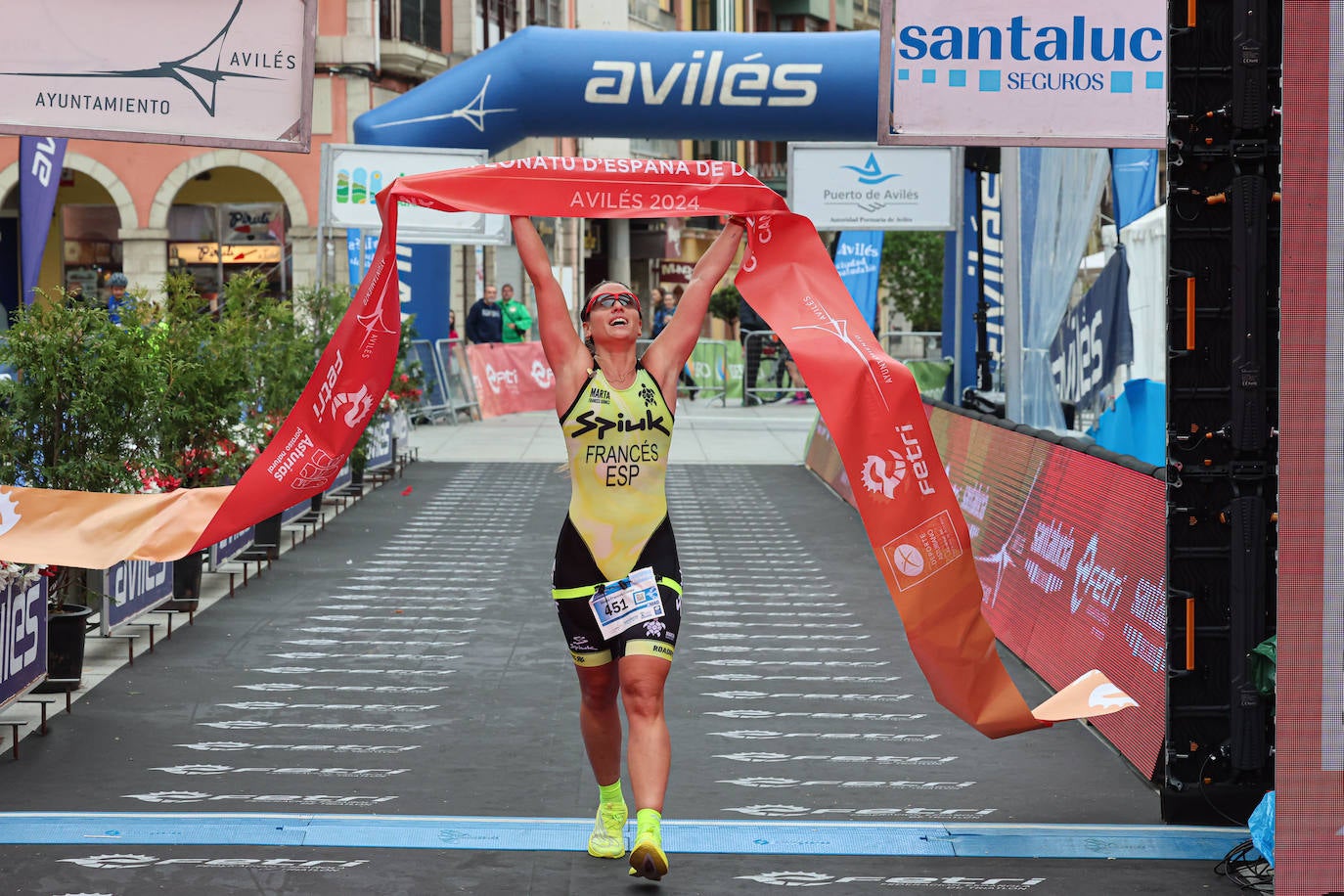 María Varo y Javier Martín vencen en el Nacional de Duatlón en Avilés