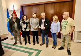 Delia Losa, delegada del Gobierno en Asturias, momentos antes de una de sus reuniones.