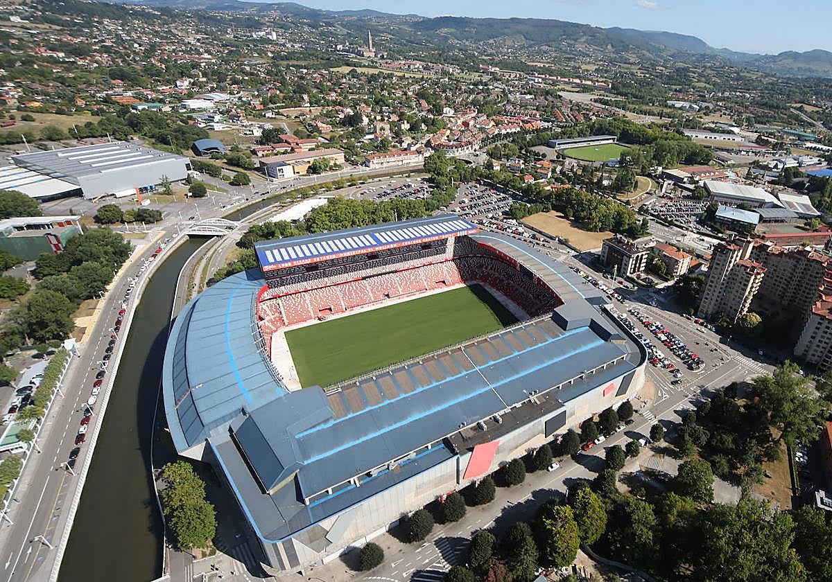 Vista aérea del estadio El Molinón.
