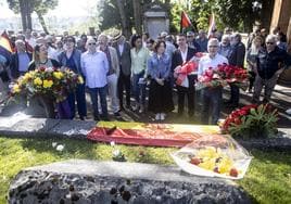 Conmemoración en Oviedo del 93 aniversario de la II República