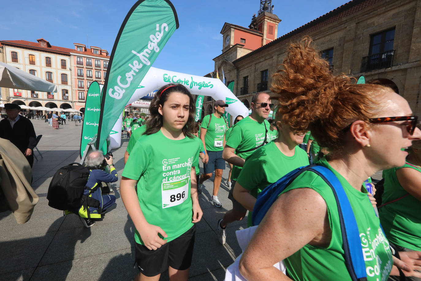 700 avilesinos corren contra el cáncer