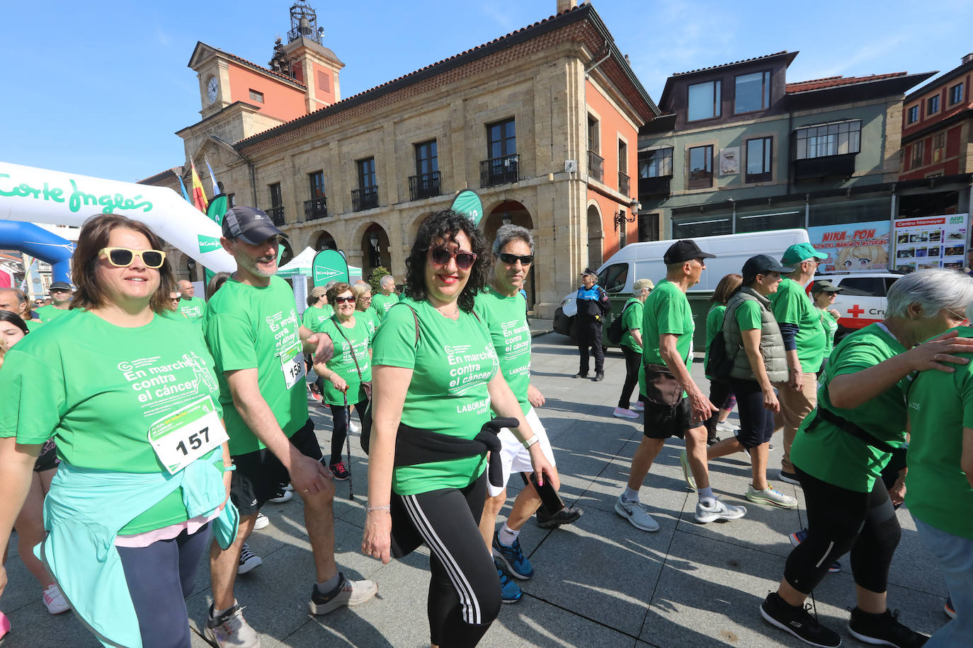700 avilesinos corren contra el cáncer