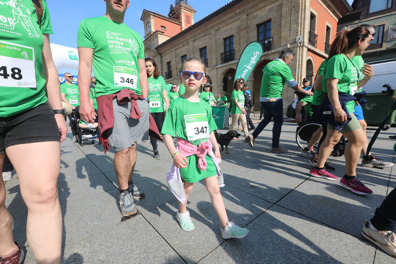 700 avilesinos corren contra el cáncer