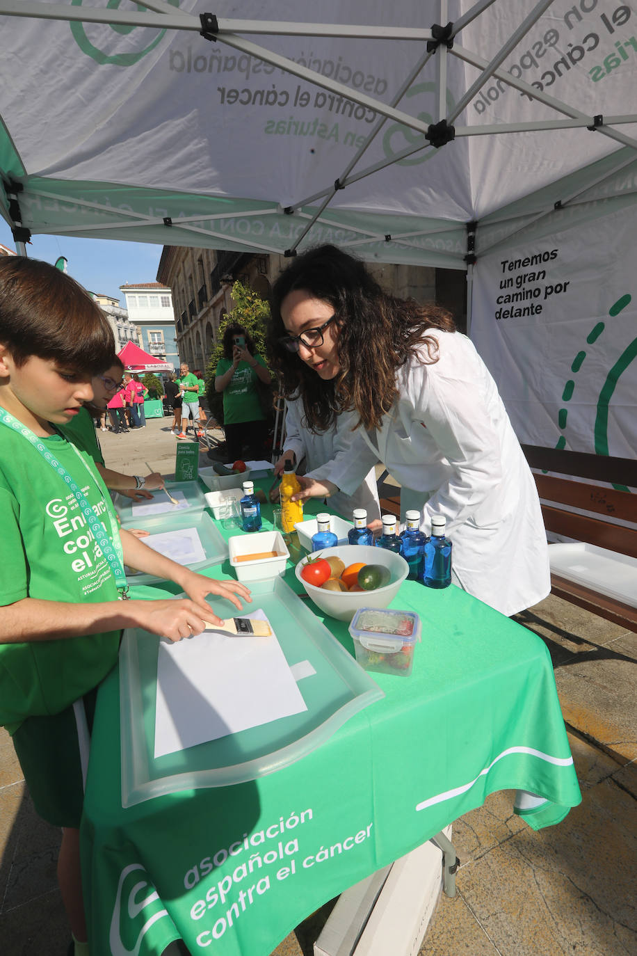 700 avilesinos corren contra el cáncer