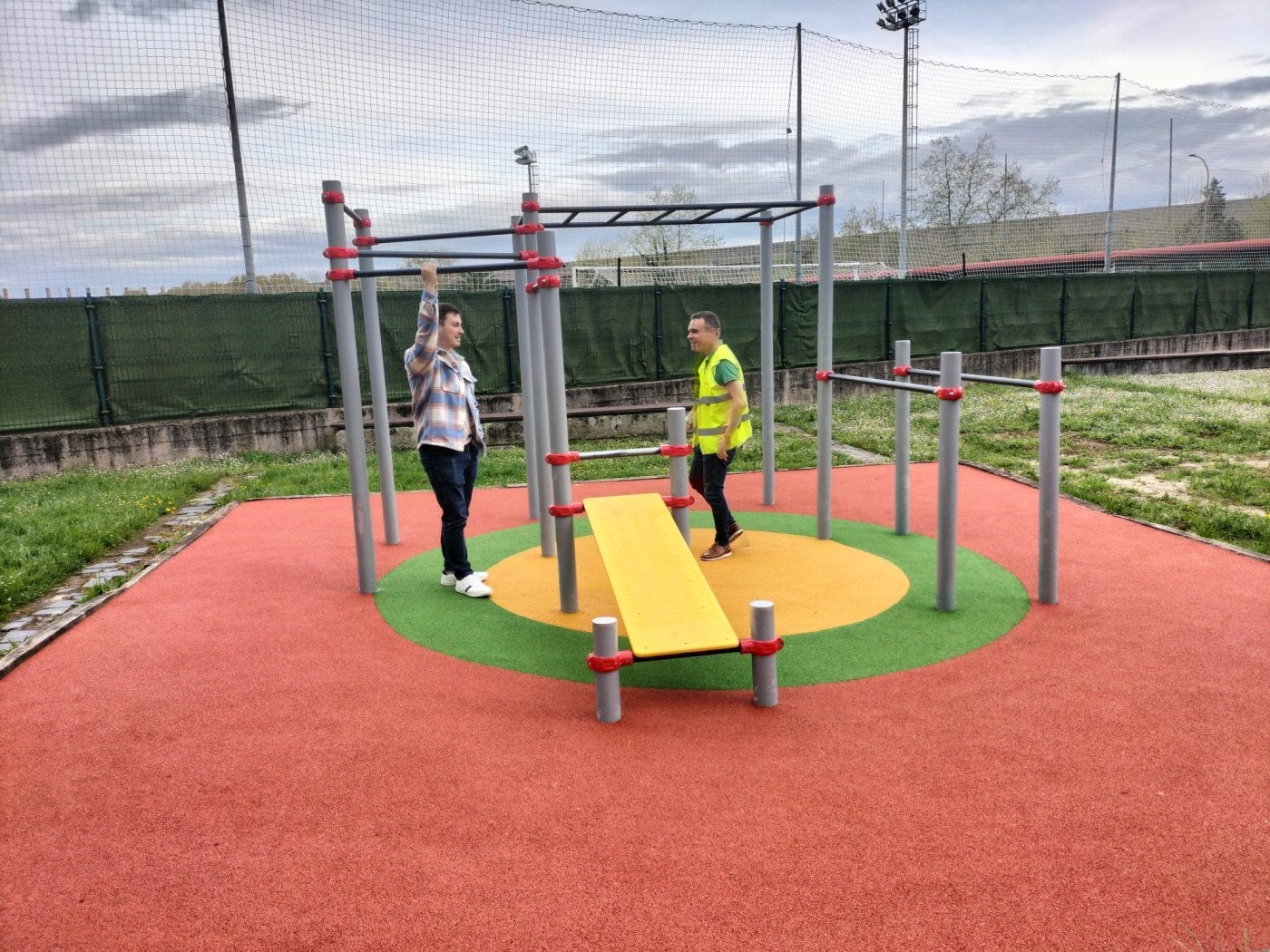 Iván Fernández visitó el resultado de los trabajos.