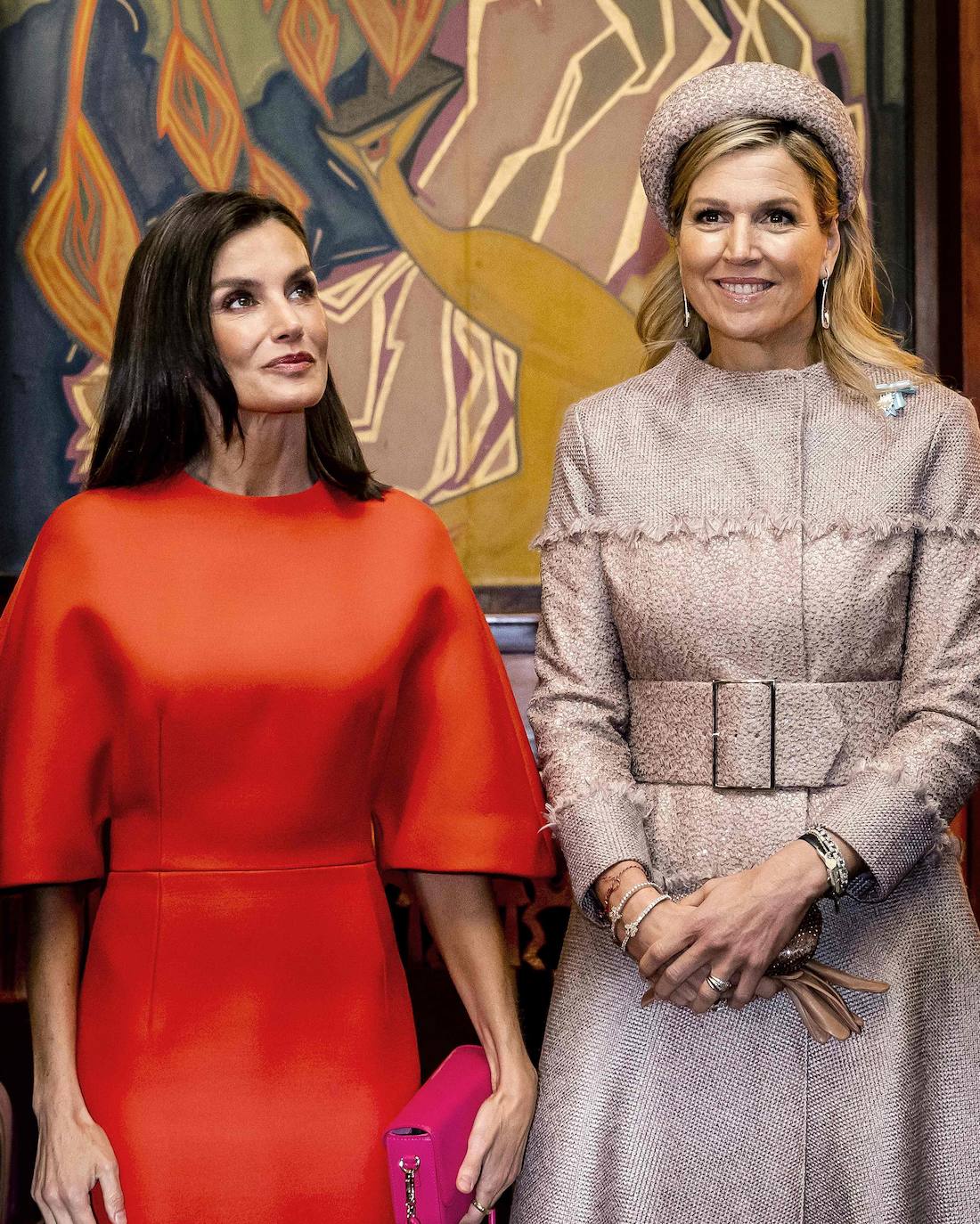 El vestido de la Reina Letizia es de la firma española Olivia Mareque