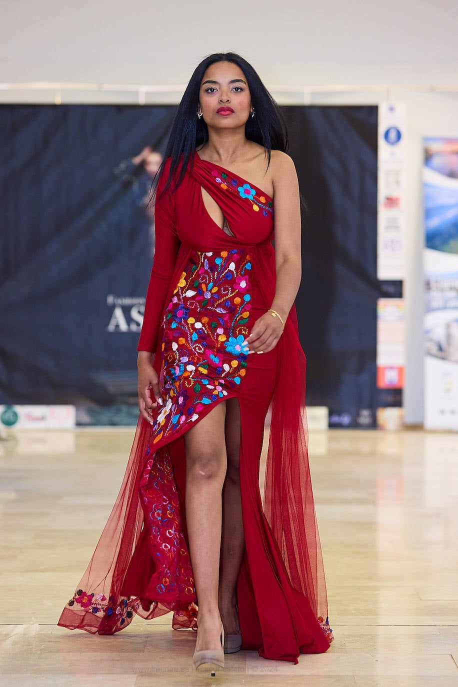 Los mejores &#039;looks&#039; de la Asturias Fashion Week de Llanes