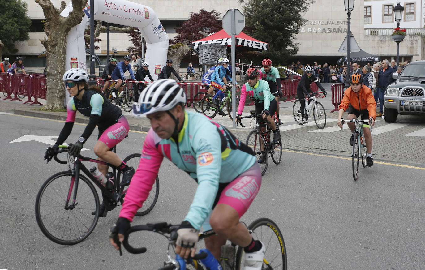 Emotivo homenaje en Candás al ciclista Alejandro Carnicero