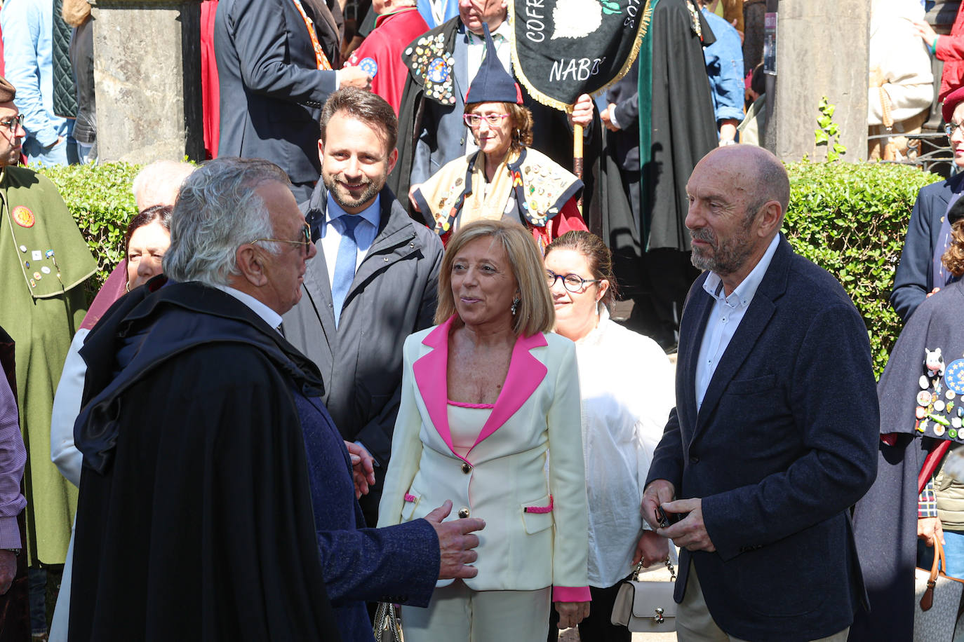 Las Fiestas del Picadillo y el Sabadiego de Noreña acaban con nuevos embajadores