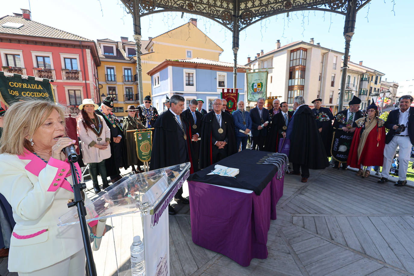 Las Fiestas del Picadillo y el Sabadiego de Noreña acaban con nuevos embajadores
