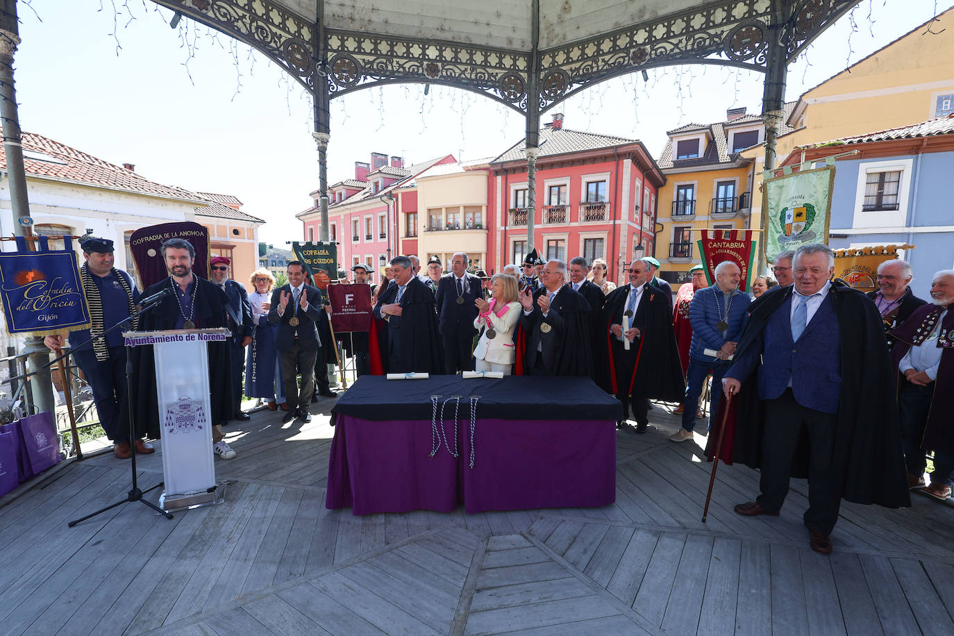 Las Fiestas del Picadillo y el Sabadiego de Noreña acaban con nuevos embajadores