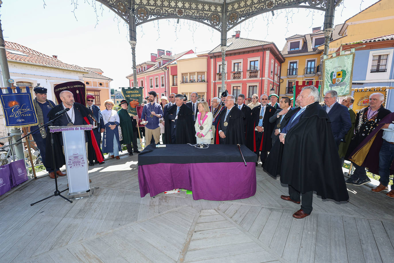 Las Fiestas del Picadillo y el Sabadiego de Noreña acaban con nuevos embajadores