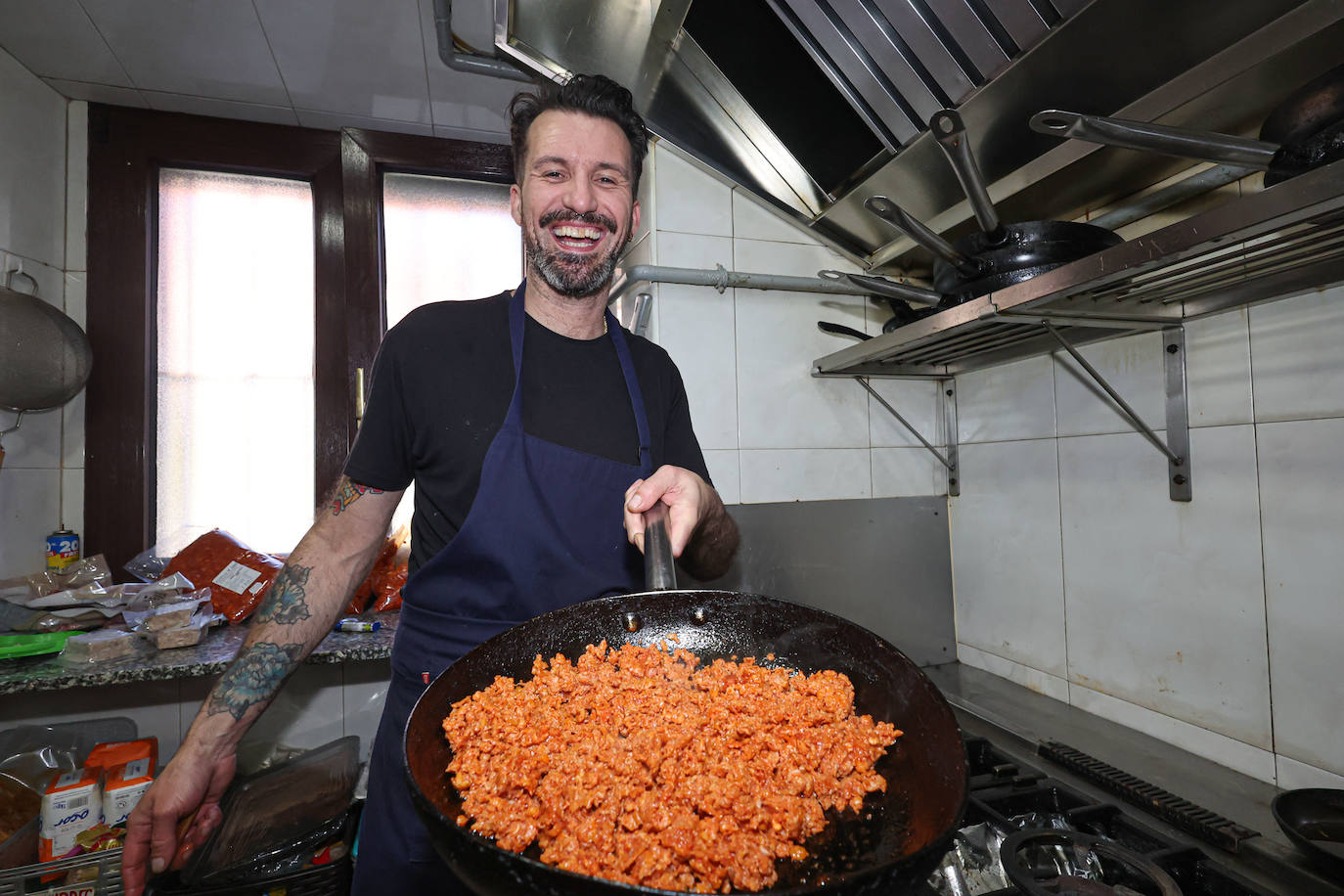 Las Fiestas del Picadillo y el Sabadiego de Noreña acaban con nuevos embajadores