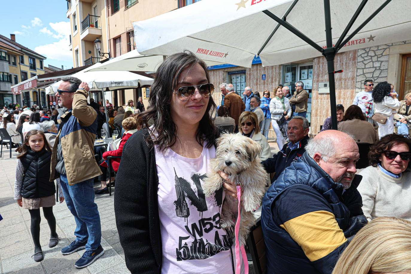 Gaitas, cornetas y tambores cierran las fiestas de Noreña