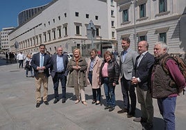 Silverio Argüelles, Ramón Artime, Mercedes Fernández, Esther Llamazares, Merces Cruzado, Álvaro Queipo, Luis Venta y Fernando Marrón.