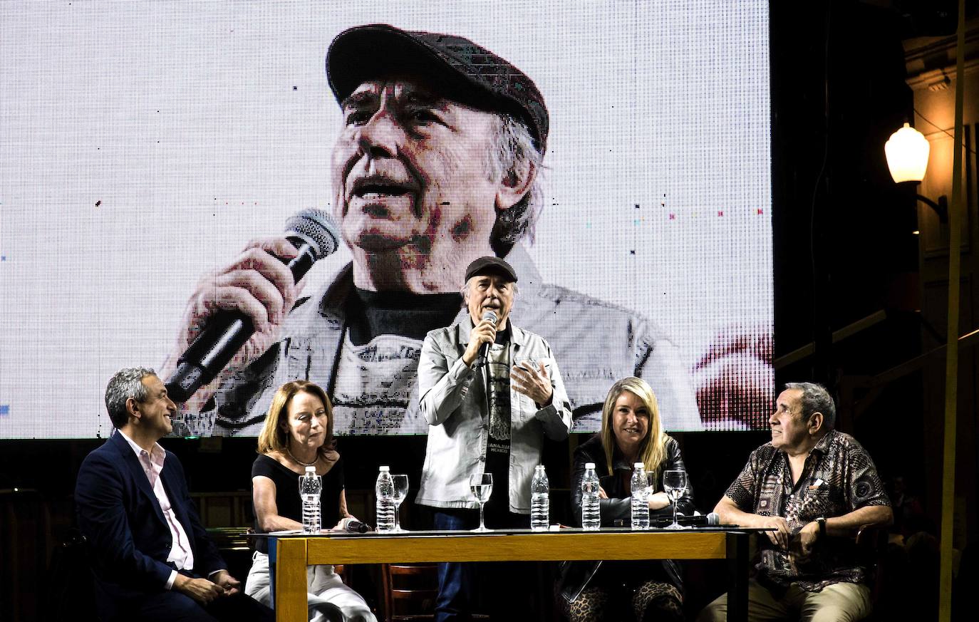 Joan Manuel Serrat, el cantautor que compuso una banda sonora colectiva