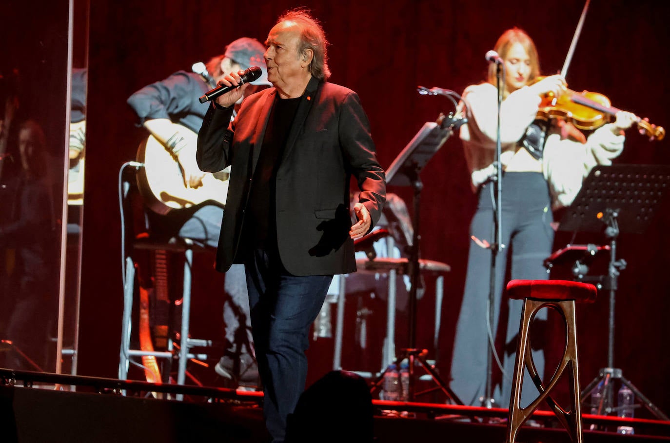 Joan Manuel Serrat, el cantautor que compuso una banda sonora colectiva