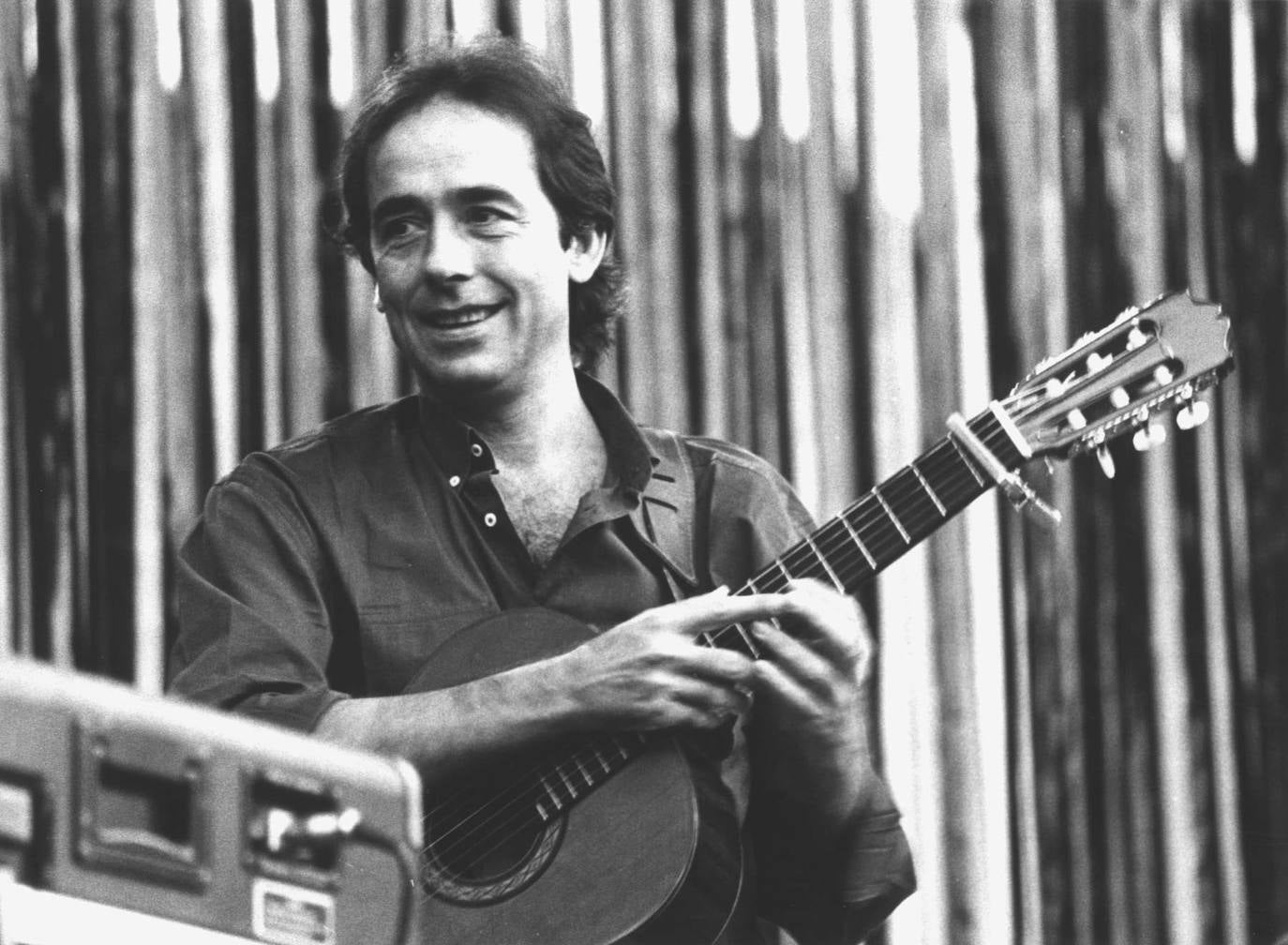 Joan Manuel Serrat, el cantautor que compuso una banda sonora colectiva