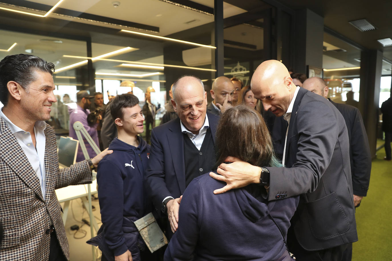 Mareo y su nueva cara: así fue la presentación de la reforma de la Escuela de Fútbol del Sporting