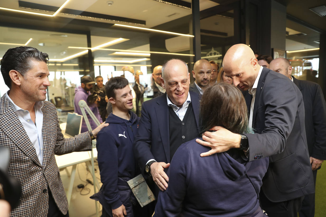 Mareo y su nueva cara: así fue la presentación de la reforma de la Escuela de Fútbol del Sporting