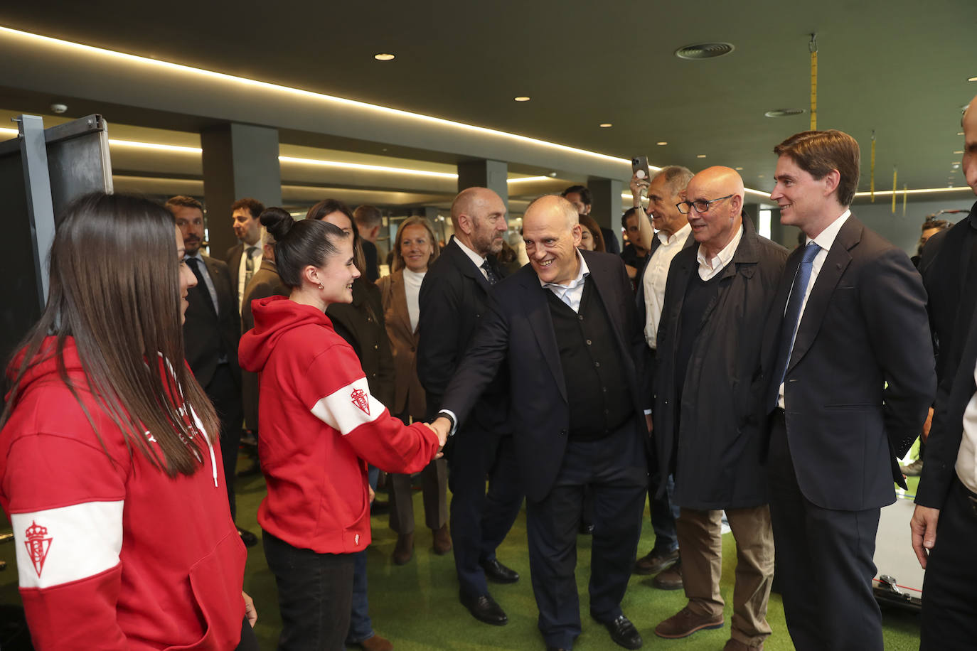 Mareo y su nueva cara: así fue la presentación de la reforma de la Escuela de Fútbol del Sporting