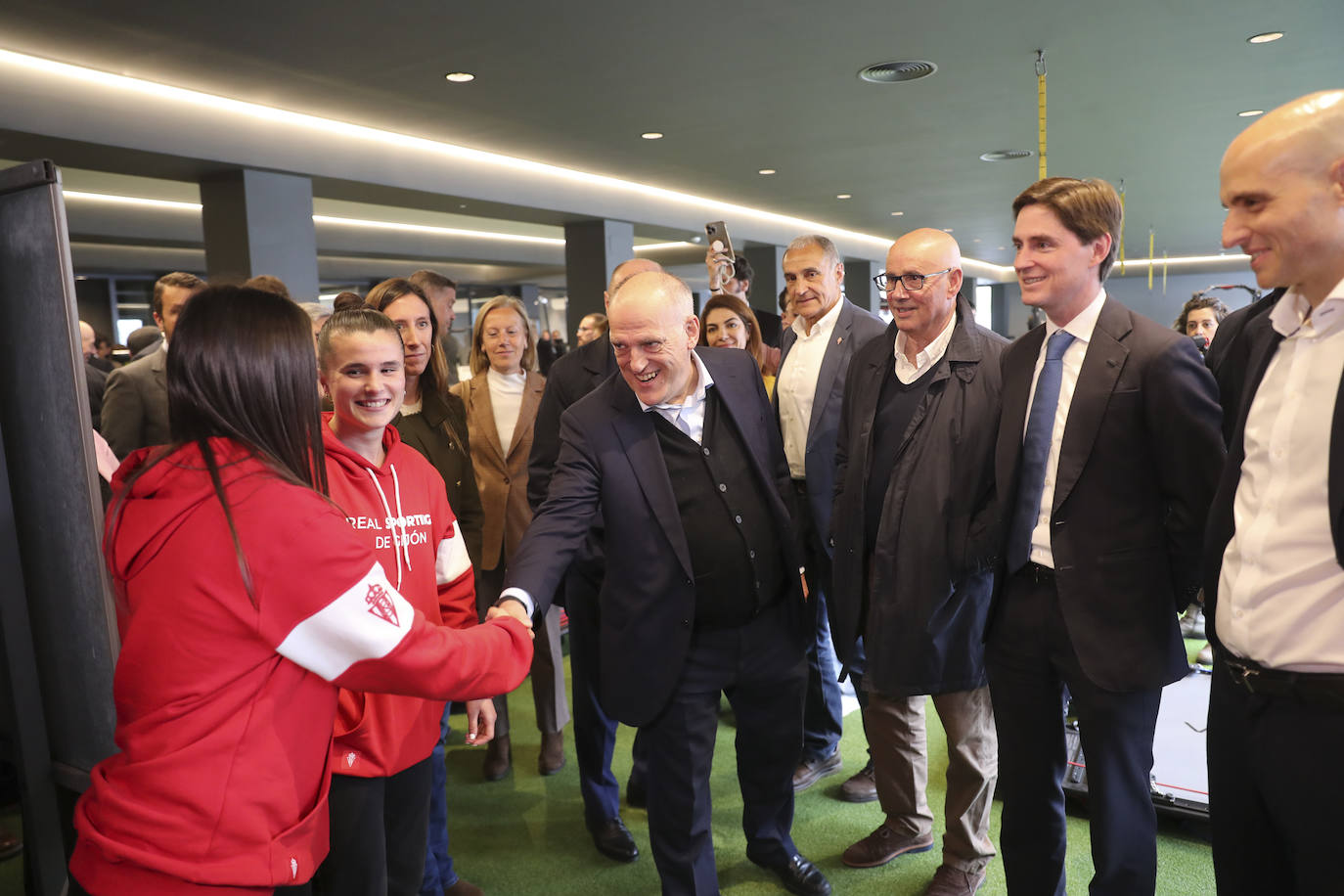 Mareo y su nueva cara: así fue la presentación de la reforma de la Escuela de Fútbol del Sporting