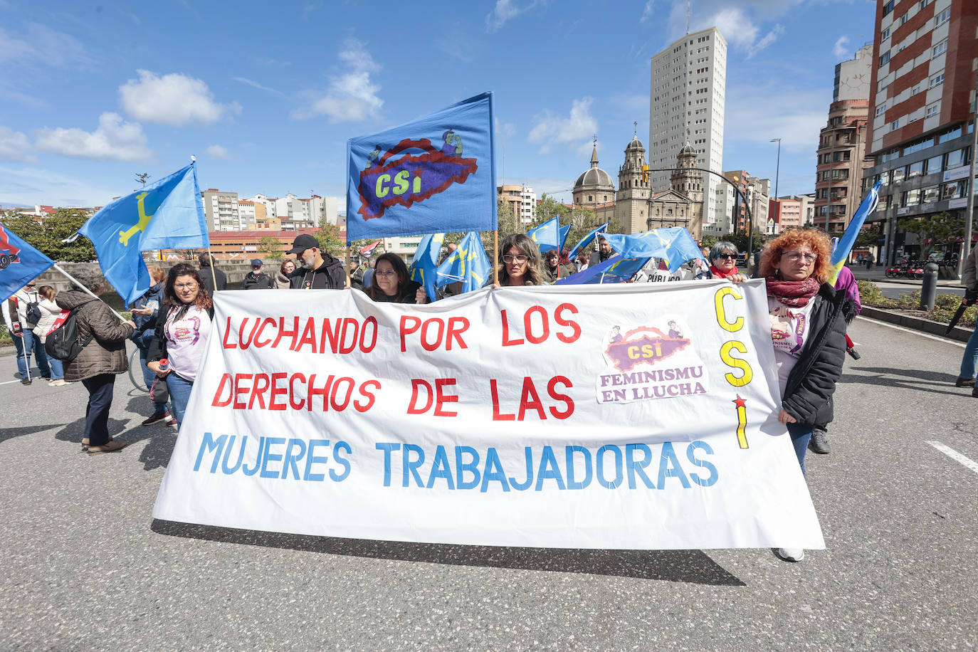 Así fueron las manifestaciones en Gijón de USO y los sindicatos minoritarios