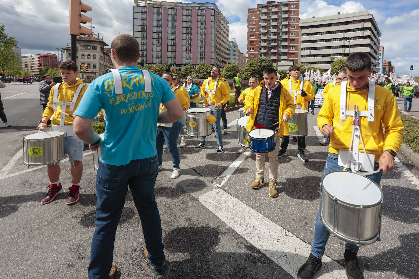 Así fueron las manifestaciones en Gijón de USO y los sindicatos minoritarios