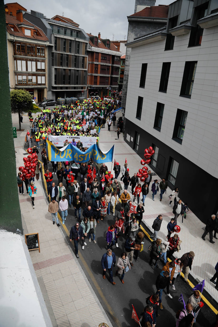 Los sindicatos asturianos, a la calle en Langreo para «reivindicar lo que es justo»