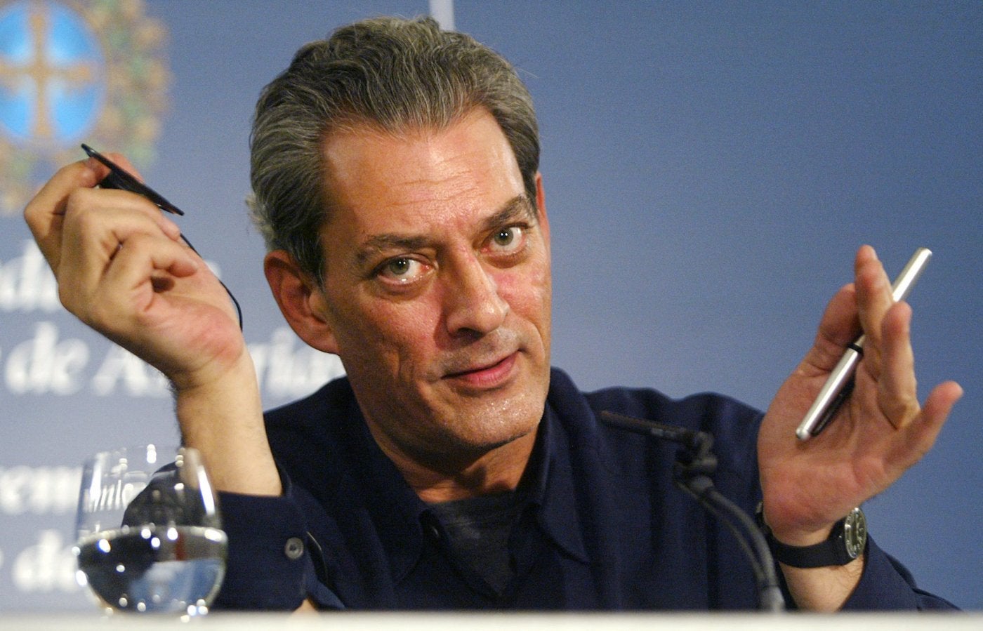 t Oviedo, 2006. Paul Auster, durante la rueda de prensa que dio en Oviedo cuando recibió el Príncipe de las Letras. AFP